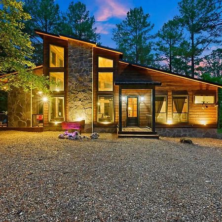 Luxury Cabin In The Woods With Hot Tub And Yard Games! 布罗肯鲍 外观 照片