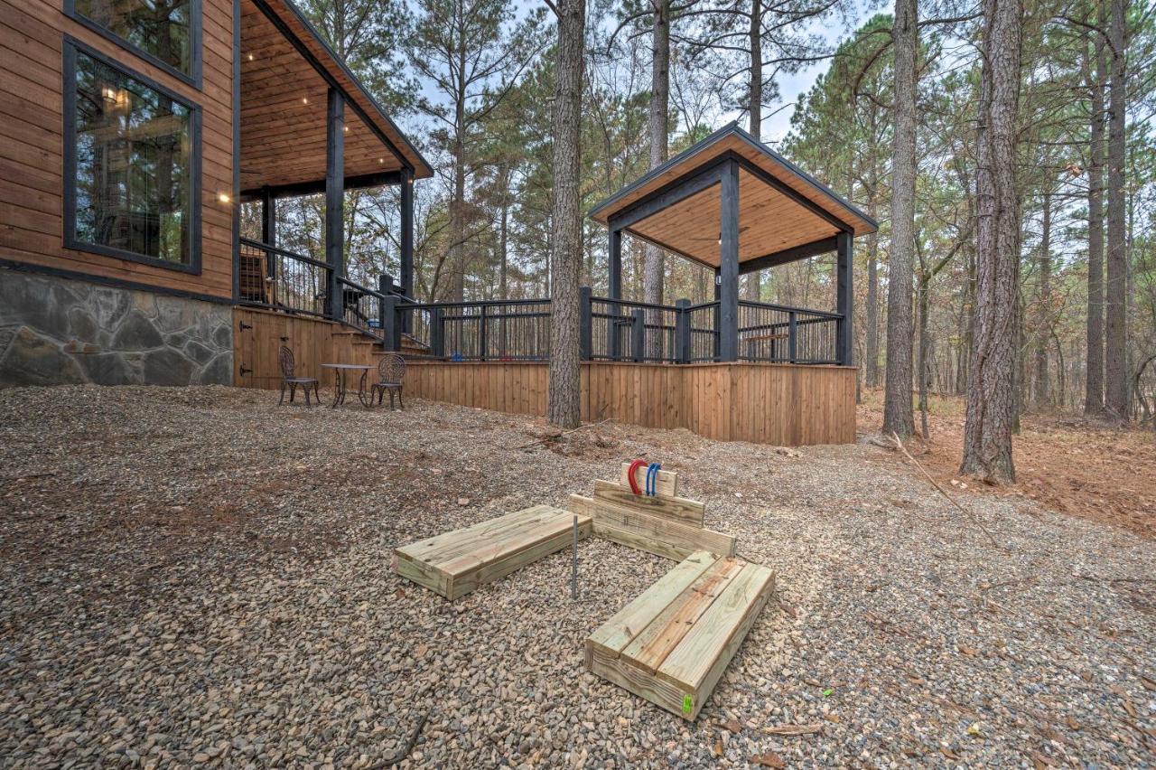 Luxury Cabin In The Woods With Hot Tub And Yard Games! 布罗肯鲍 外观 照片