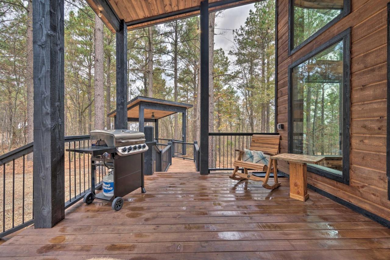 Luxury Cabin In The Woods With Hot Tub And Yard Games! 布罗肯鲍 外观 照片
