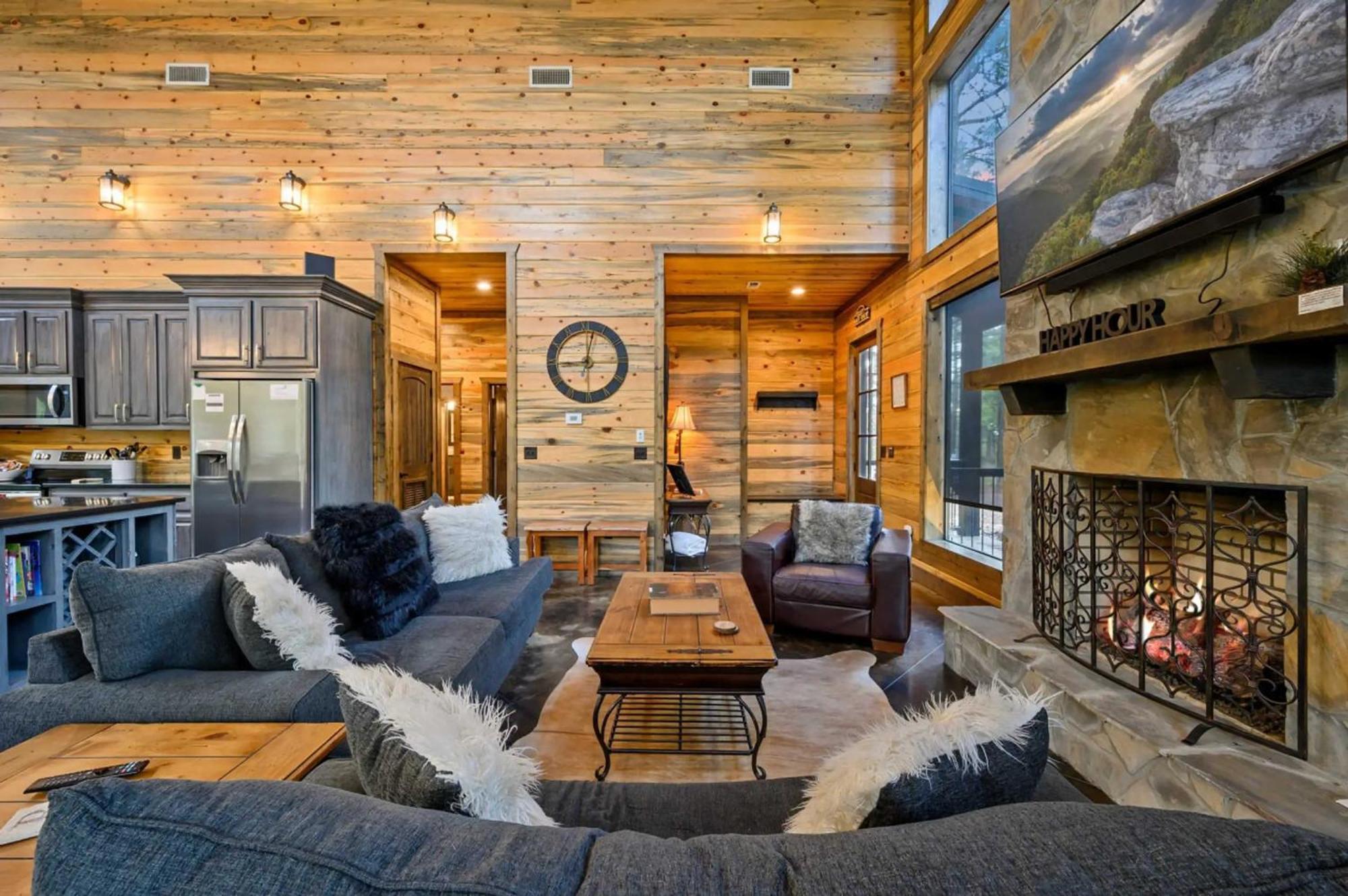 Luxury Cabin In The Woods With Hot Tub And Yard Games! 布罗肯鲍 外观 照片