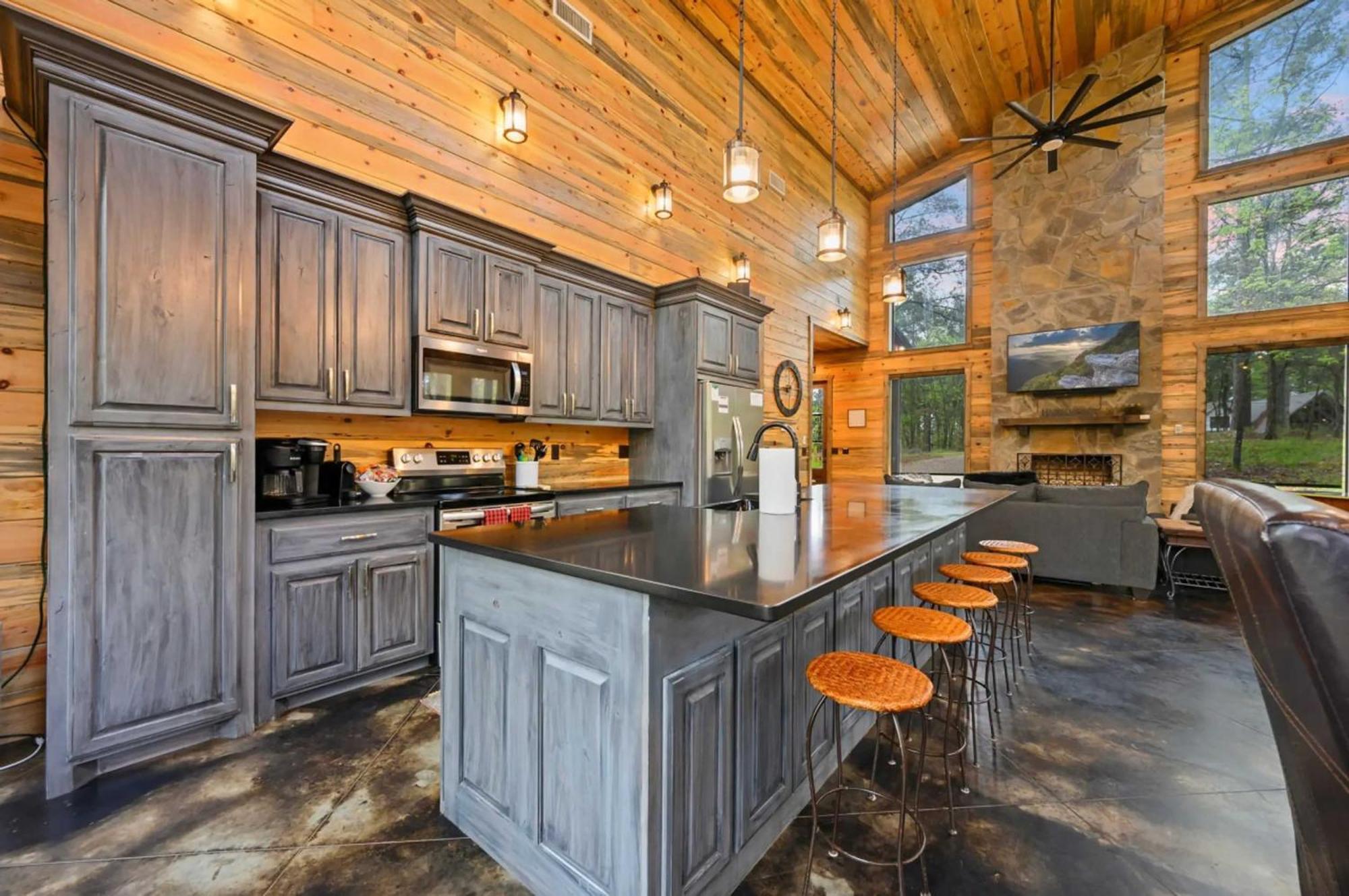 Luxury Cabin In The Woods With Hot Tub And Yard Games! 布罗肯鲍 外观 照片
