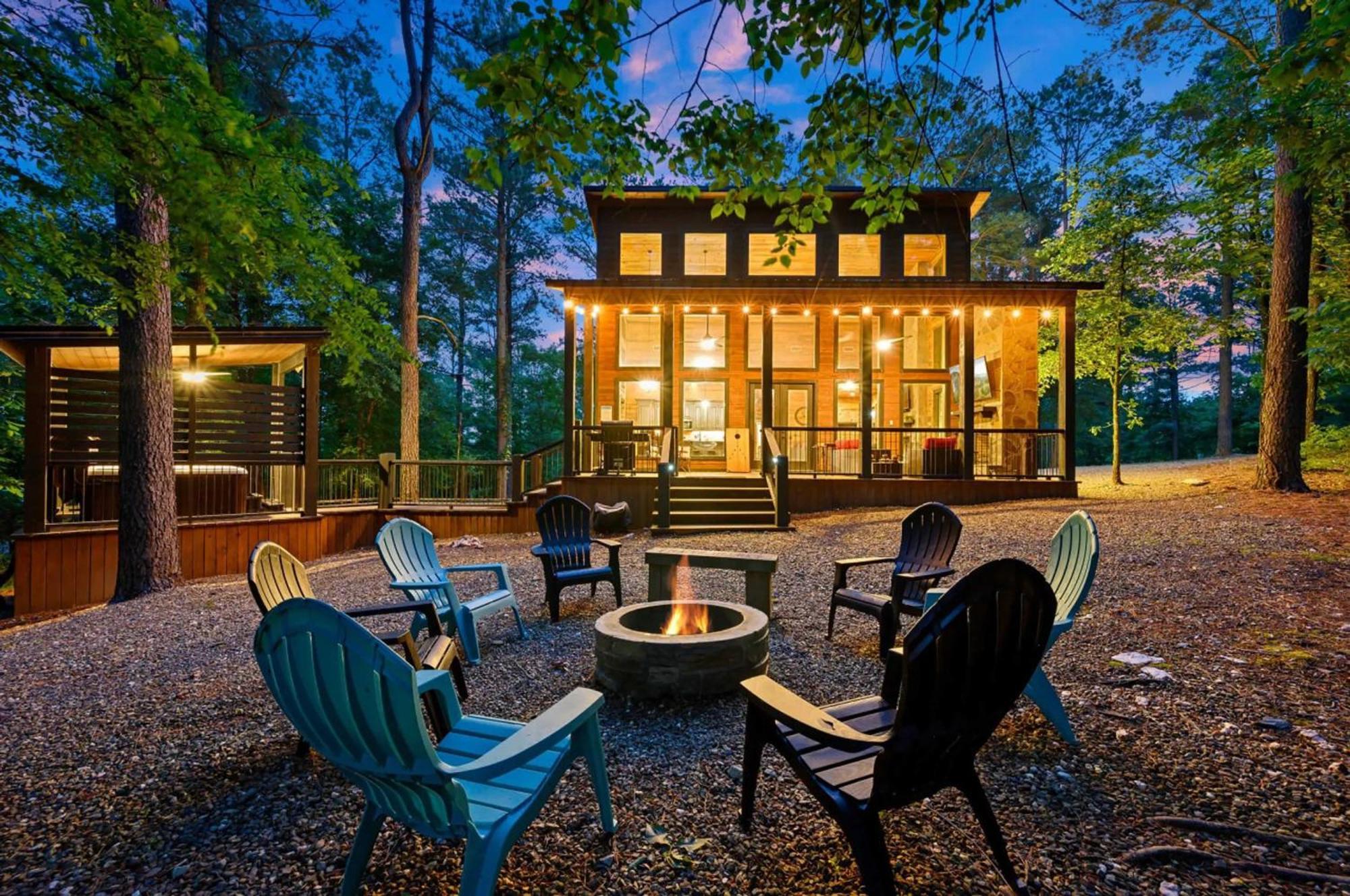 Luxury Cabin In The Woods With Hot Tub And Yard Games! 布罗肯鲍 外观 照片